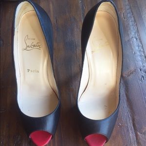 Christian Louboutin Very Prive Leather